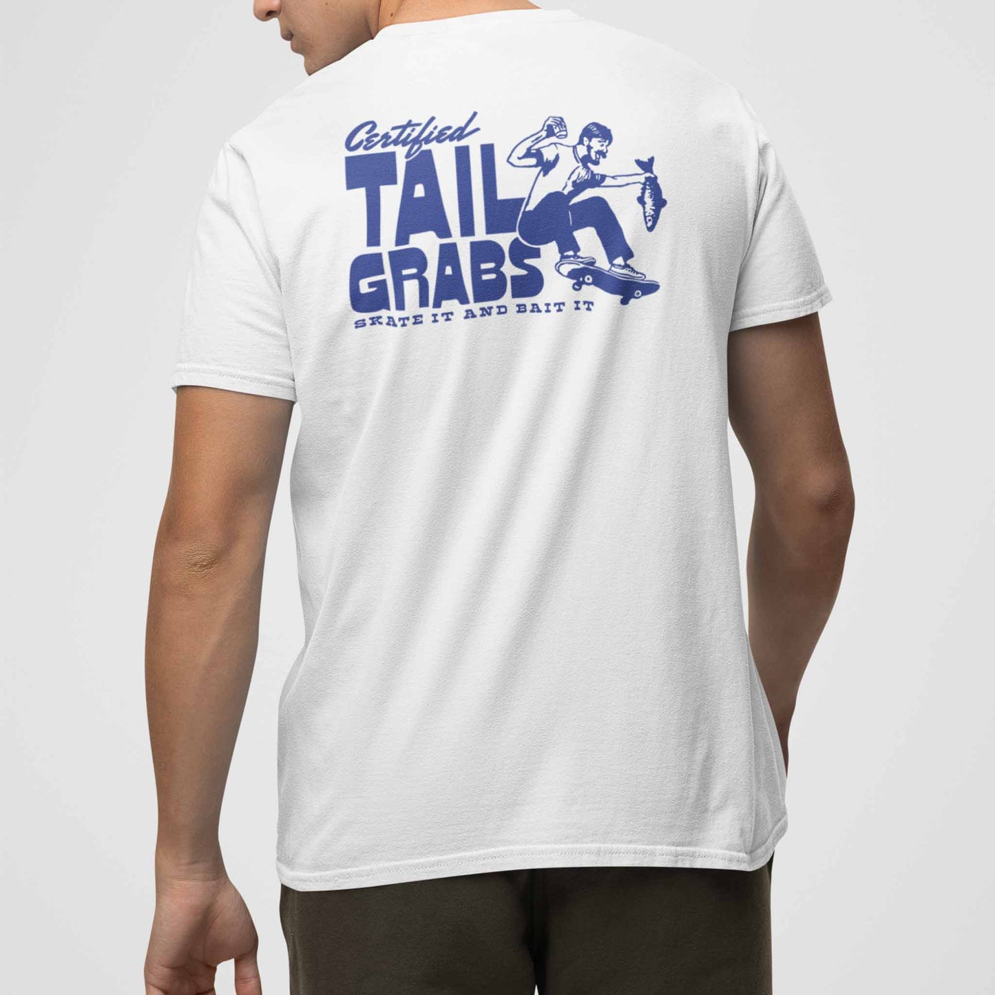 TAIL GRABS T-SHIRT